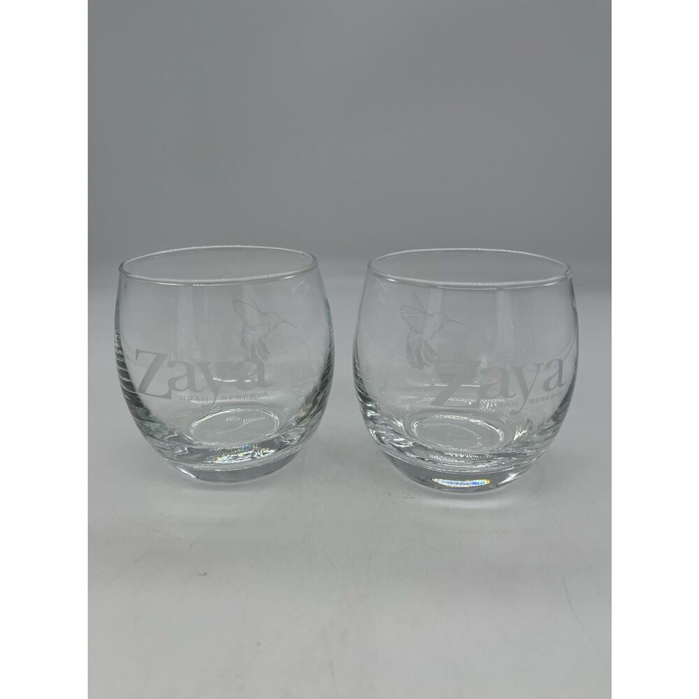 Set of 2 Zaya Gran Reserva etched Cocktail Glasses with Hummingbird